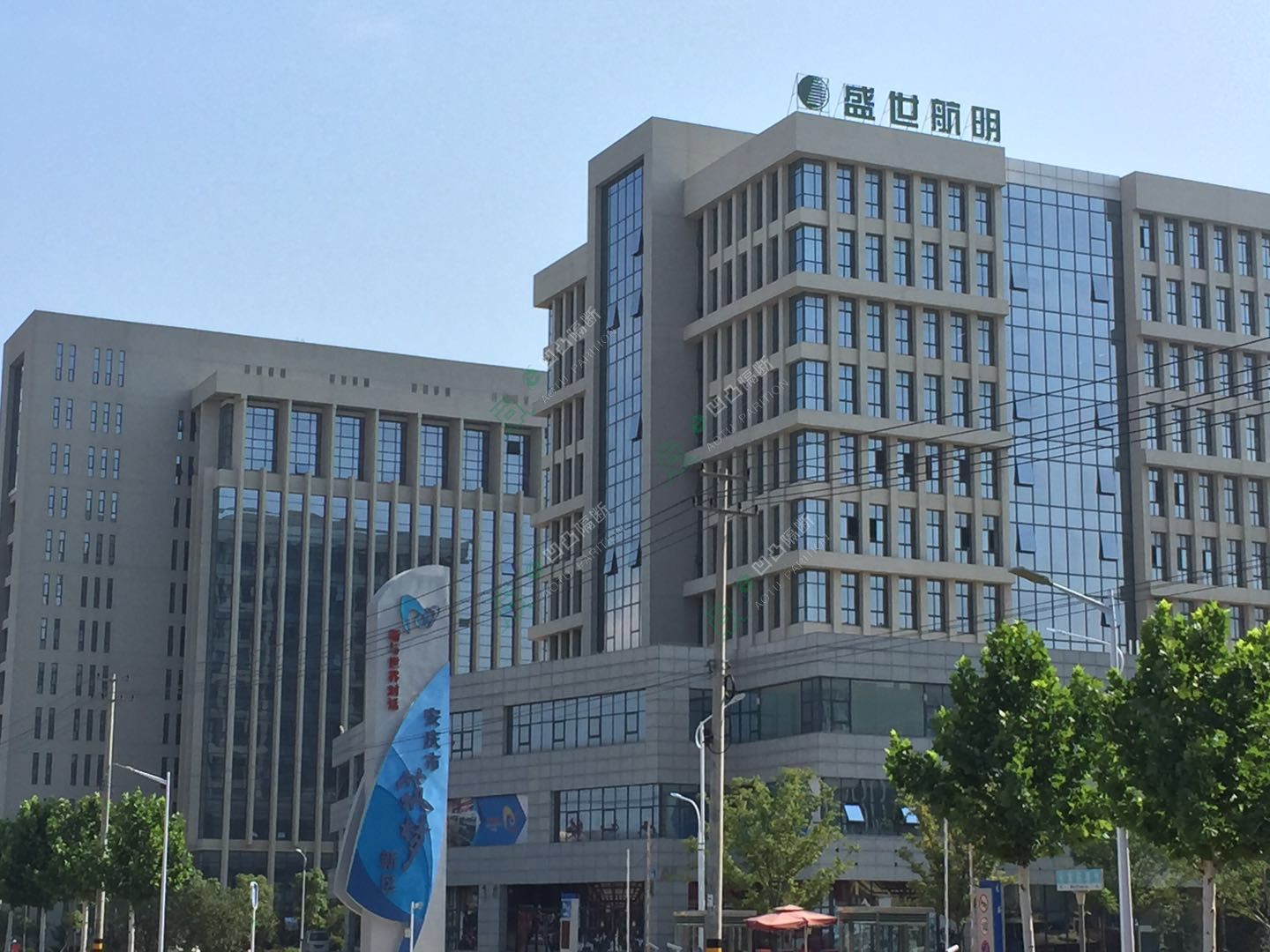 本地玻璃隔墻_玻璃隔斷廠家_[承接]筑夢新區(qū)安慶科能電力工程有限公司辦公室玻璃隔斷工程